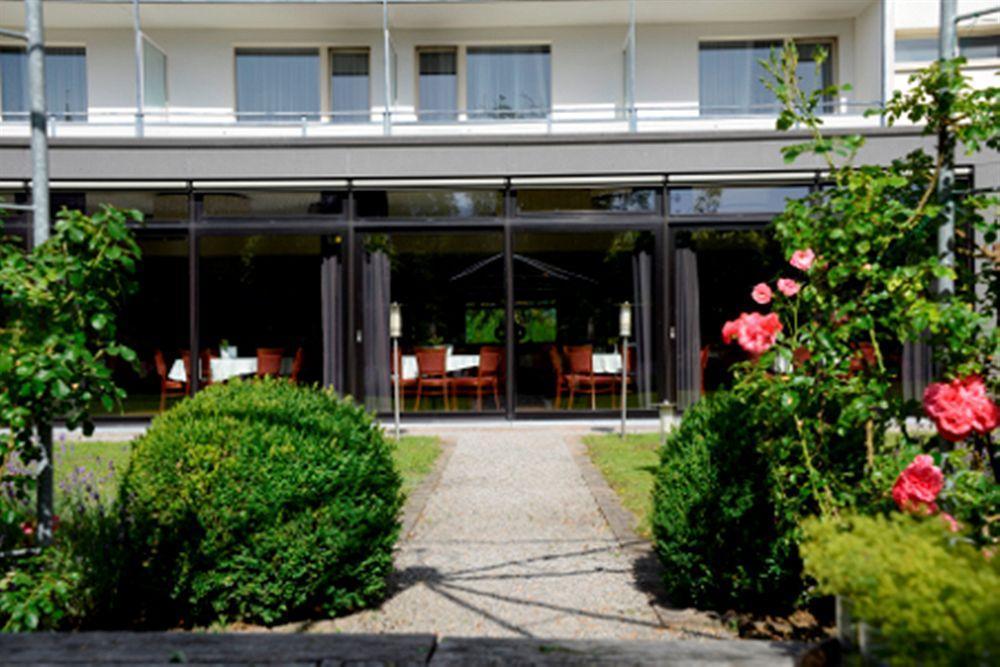 Hotel Weisses Kreuz 펠트키르히 외부 사진