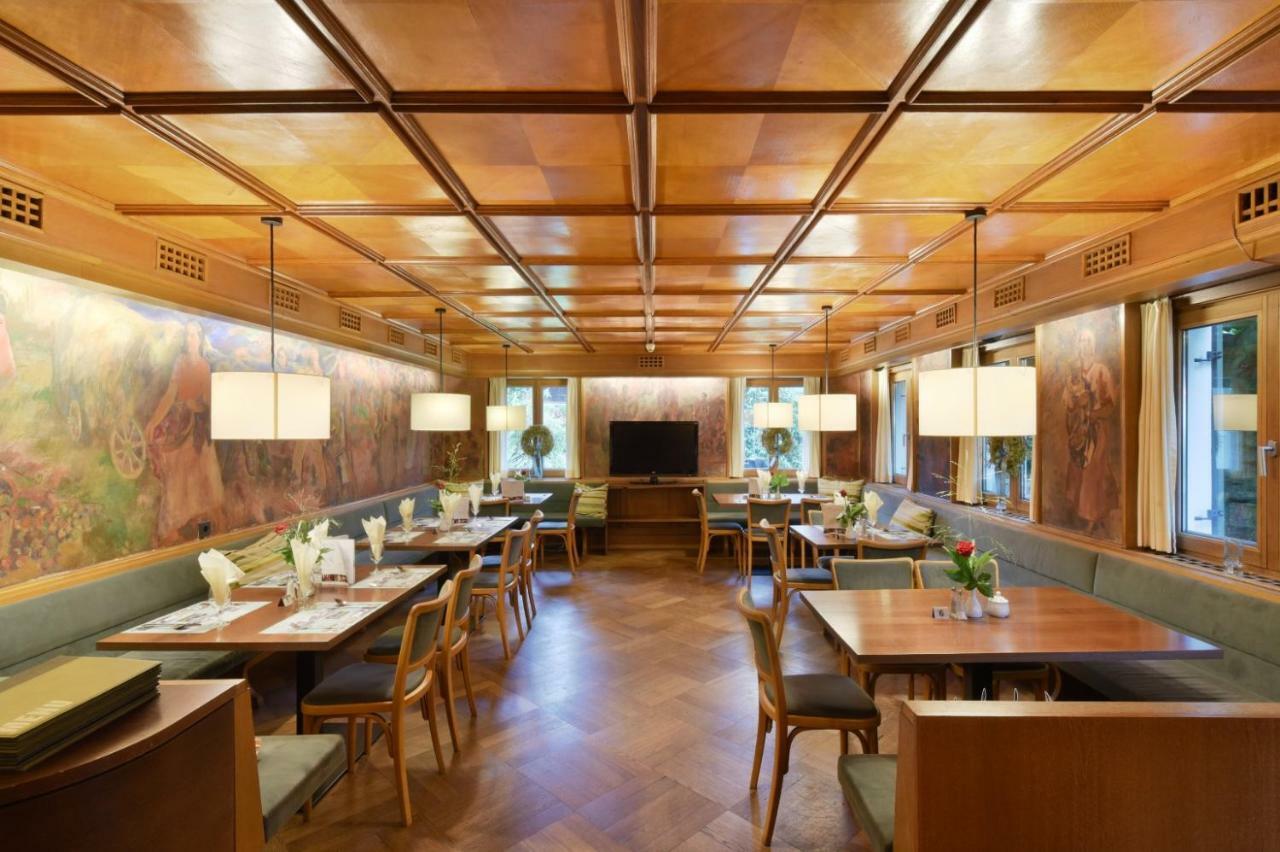 Hotel Weisses Kreuz 펠트키르히 외부 사진